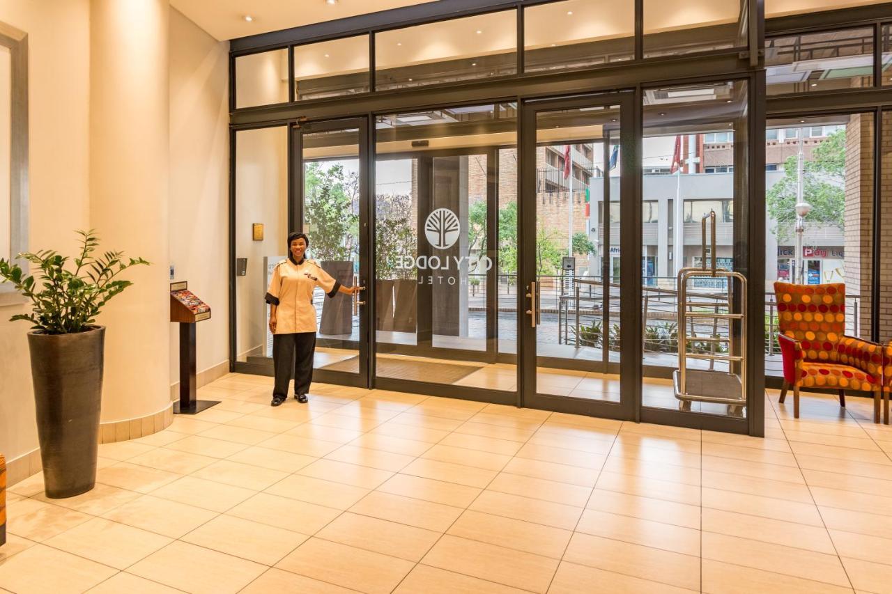 シティ ロッジ ホテル ハットフィールド プレトリア Pretoria-Noord エクステリア 写真